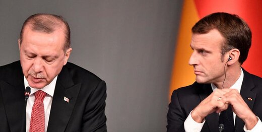 اردوغان-مکرون-برای-فرانسه-خطر-دارد