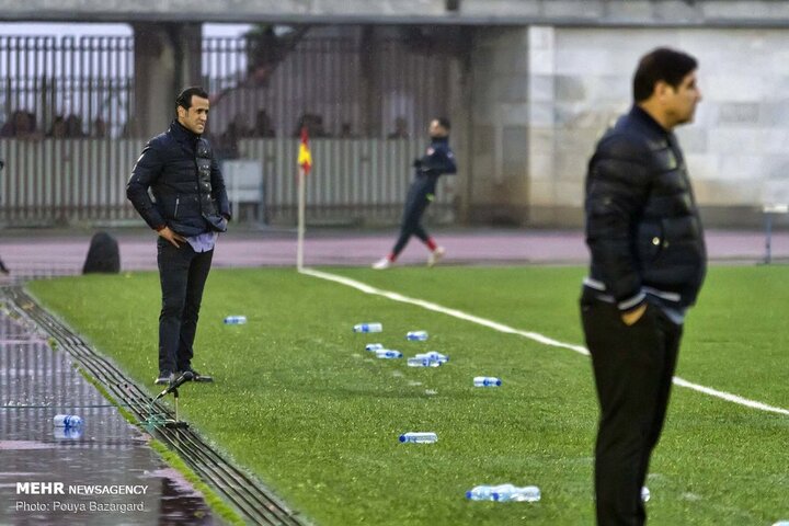 علی-کریمی-از-دنیای-مربیگری-فوتبال-خداحافظی-کرد