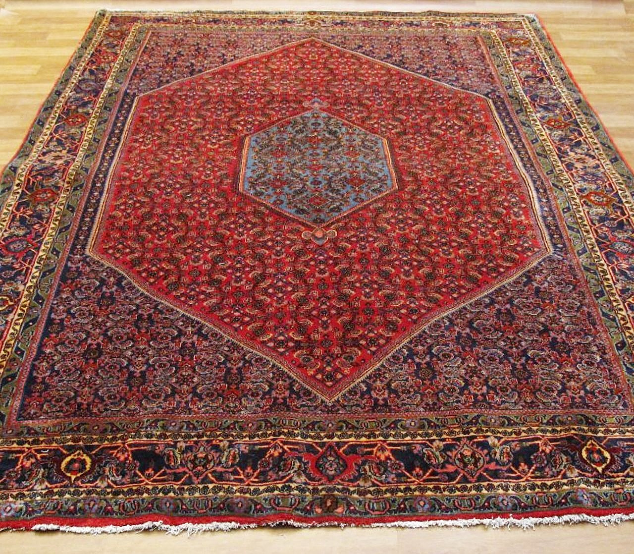 فرش-دستباف-ایرانی-برند-سازی-می-شود