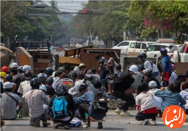 کشته-شدن-بیش-از-۹۰معترض-در-میانمار