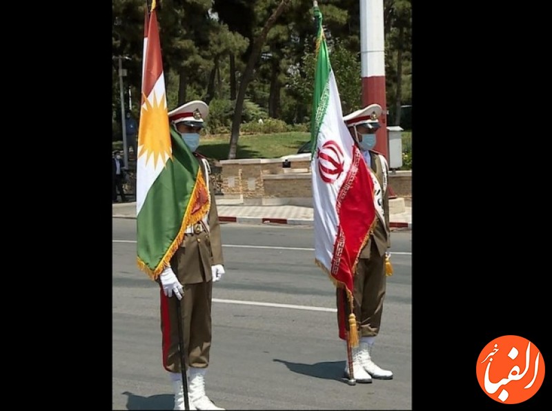 قرارگیری-پرچم-اقلیم-کردستان-در-مراسم-تحلیف