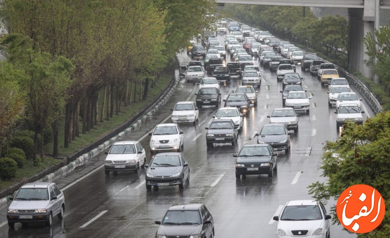 بار-ترافیکی-تهران-پس-از-بارندگی-صبح-امروز-10-درصد-افزایش-داشته-است