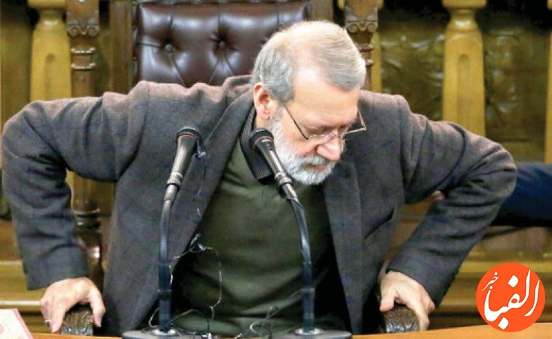 علی-لاریجانی-جنجالی-ترین-سیاست-مدار-سال-۱۴۰۰