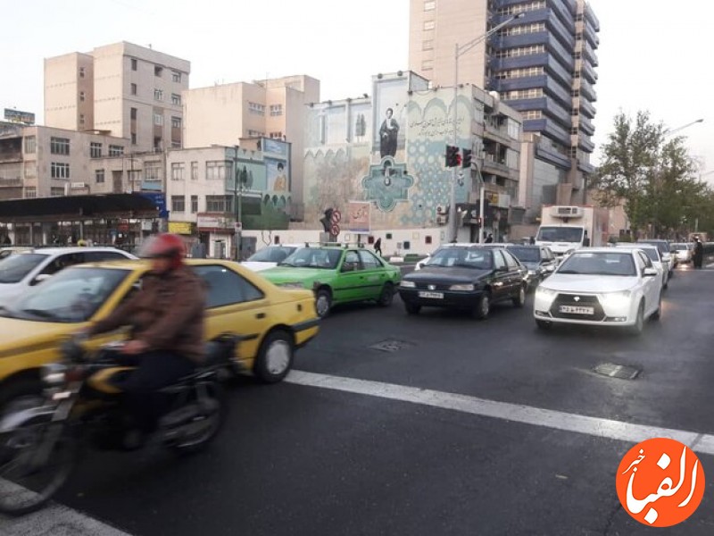 افزایش-ترددها-در-سطح-معابر-شهر-تهران-ترافیک-در-اکثر-محورها-روان-و-آرام-است