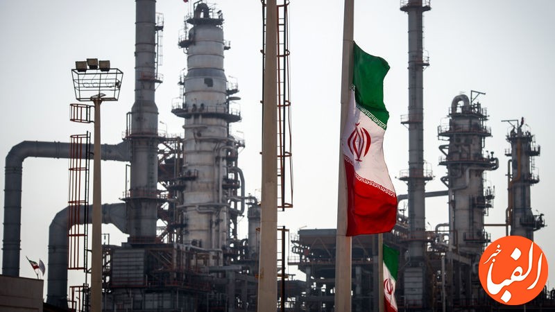 سهم-نفت-و-گاز-از-حجم-صنعت-در-اقتصاد-ایران