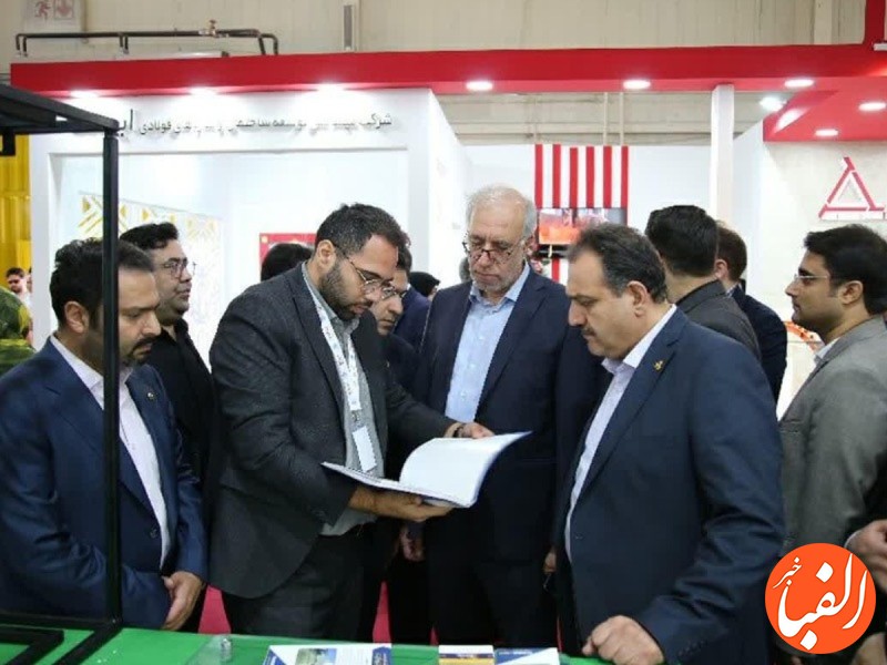 مدیرعامل-بانک-مسکن-از-نمایشگاه-صنعت-ساختمان-تهران-بازدید-کرد