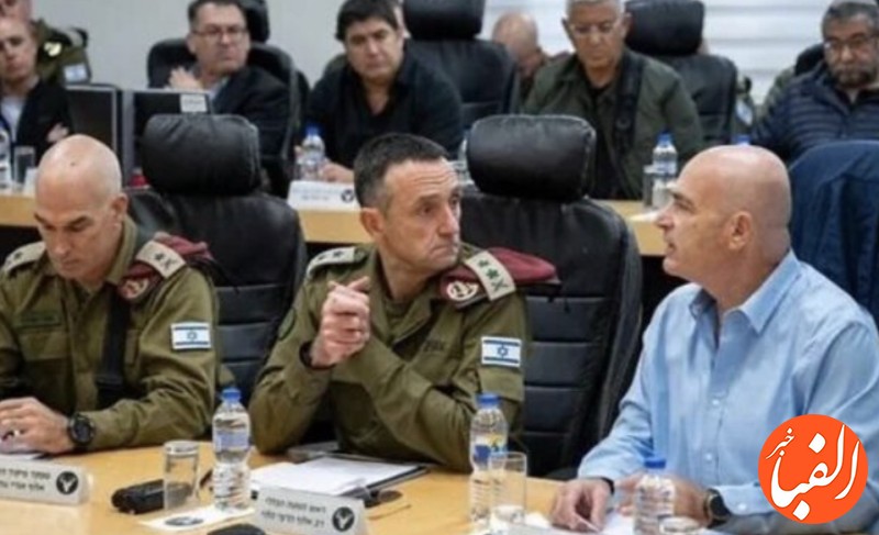 محافظ-نتانیاهو-رئیس-ستاد-ارتش-را-قبل-از-ورود-به-جلسه-کابینه-جنگ-بازرسی-کرد