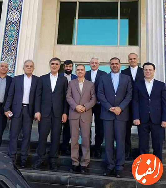 رئیس-کل-بانک-مرکزی-از-شعبه-بانک-ملی-ایران-در-مسقط-بازدید-کرد