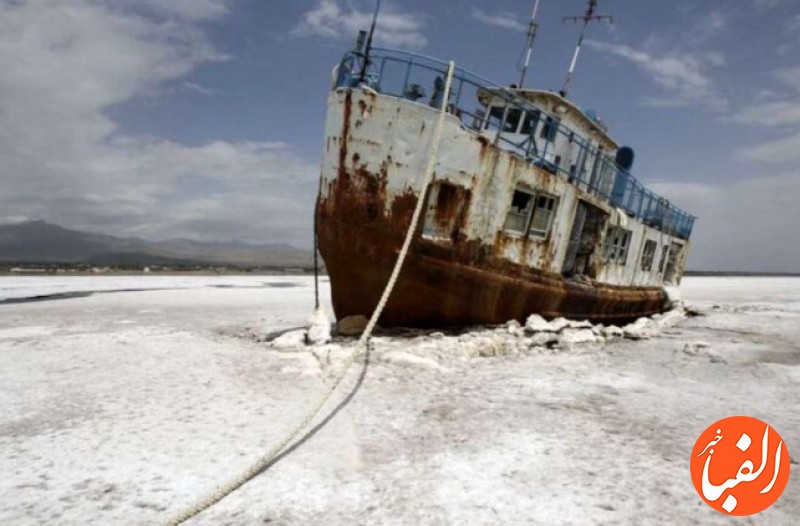 دریاچه-ارومیه-در-پایین-ترین-سطح-خود-در-چند-دهه-اخیر-قرار-دارد-وضعیت-۲۵-تالاب-اصلی-کشور-بحرانی-است